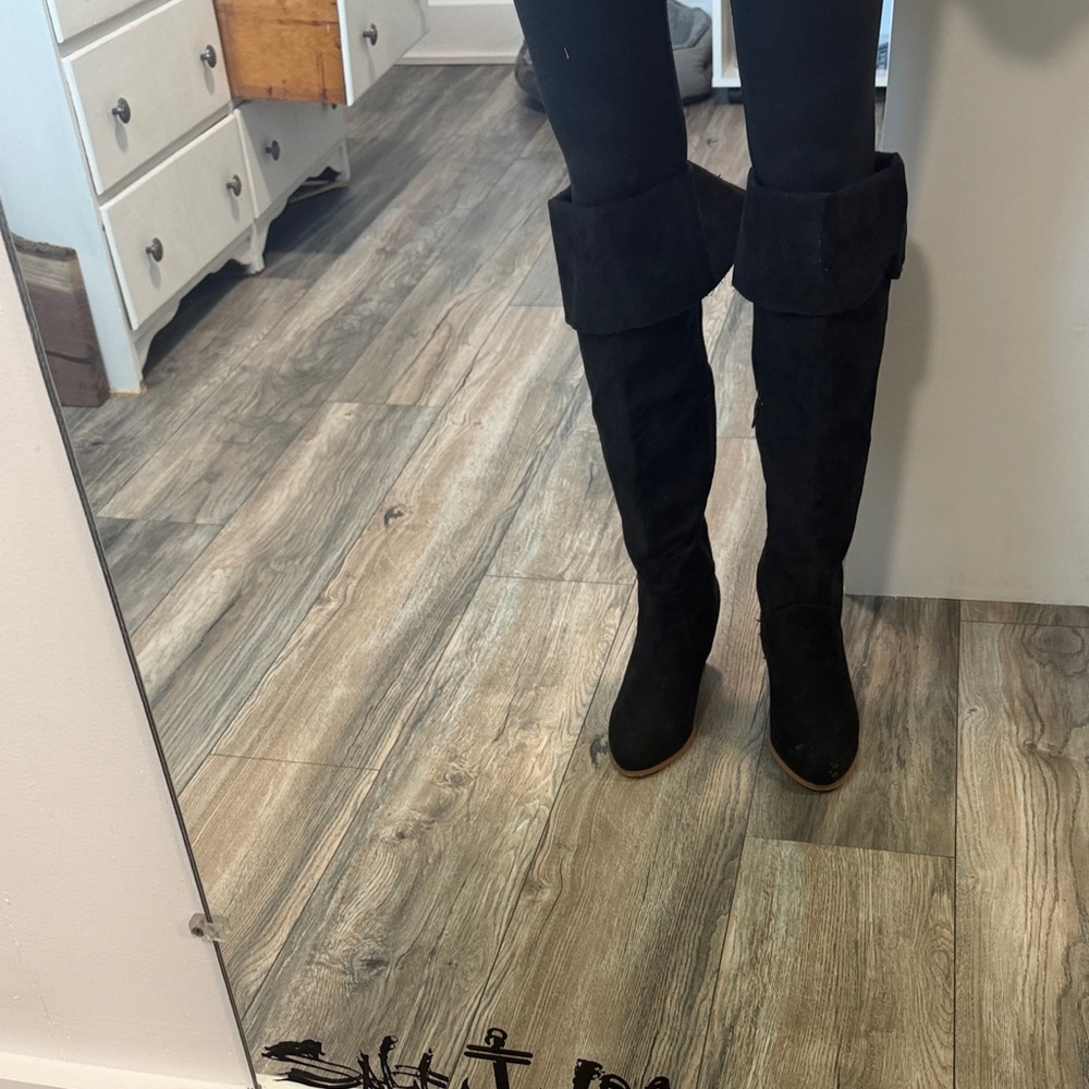 Knee-High Boots - Picture 2 of 6